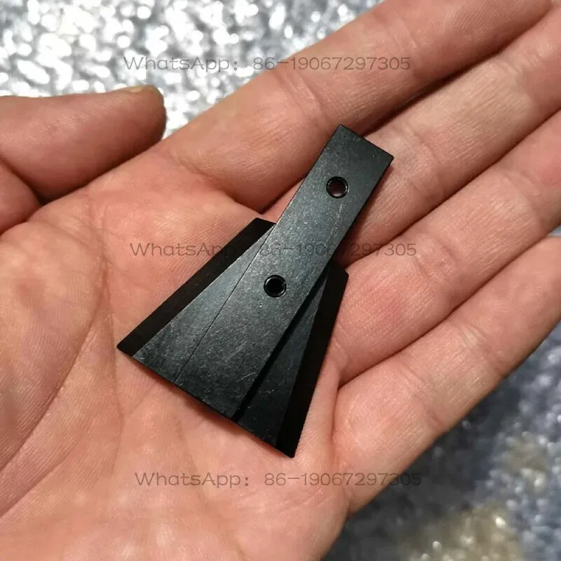 

Installation of Outdoor Sports Helmet PN14K Night Vision Telescope Bracket J ARM Transfer ARM Tipper