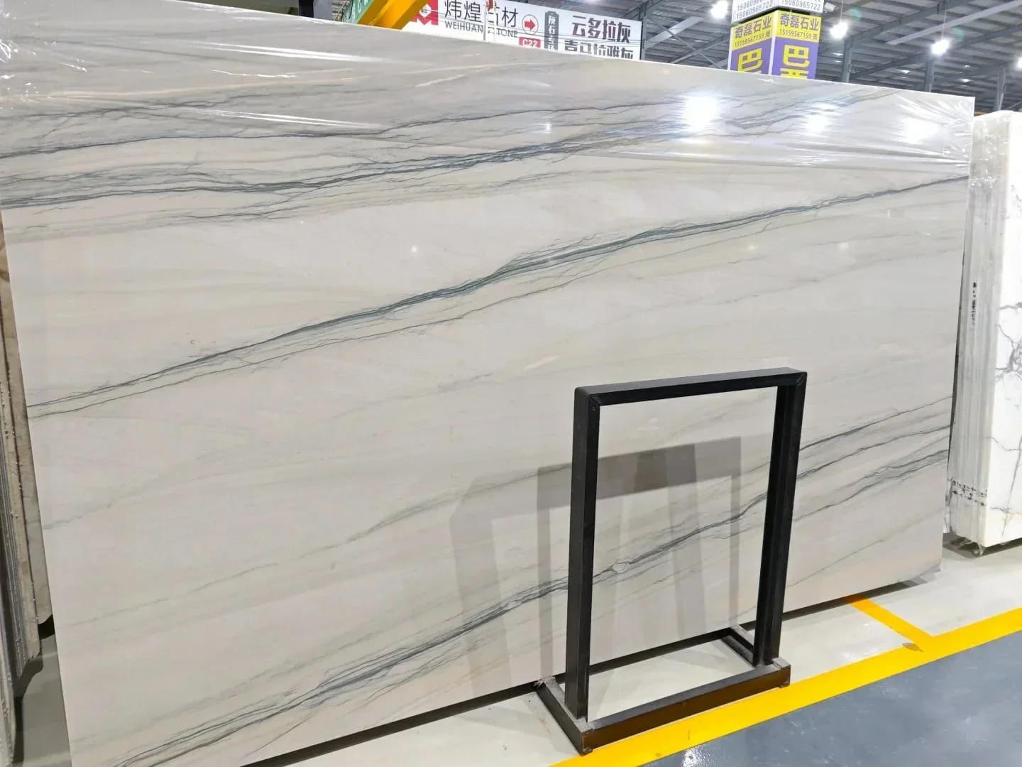 Modern Elegant Luxury Bathtub for Home Spa Relaxation and Therapeutic Soaking Quartzite Bathtub