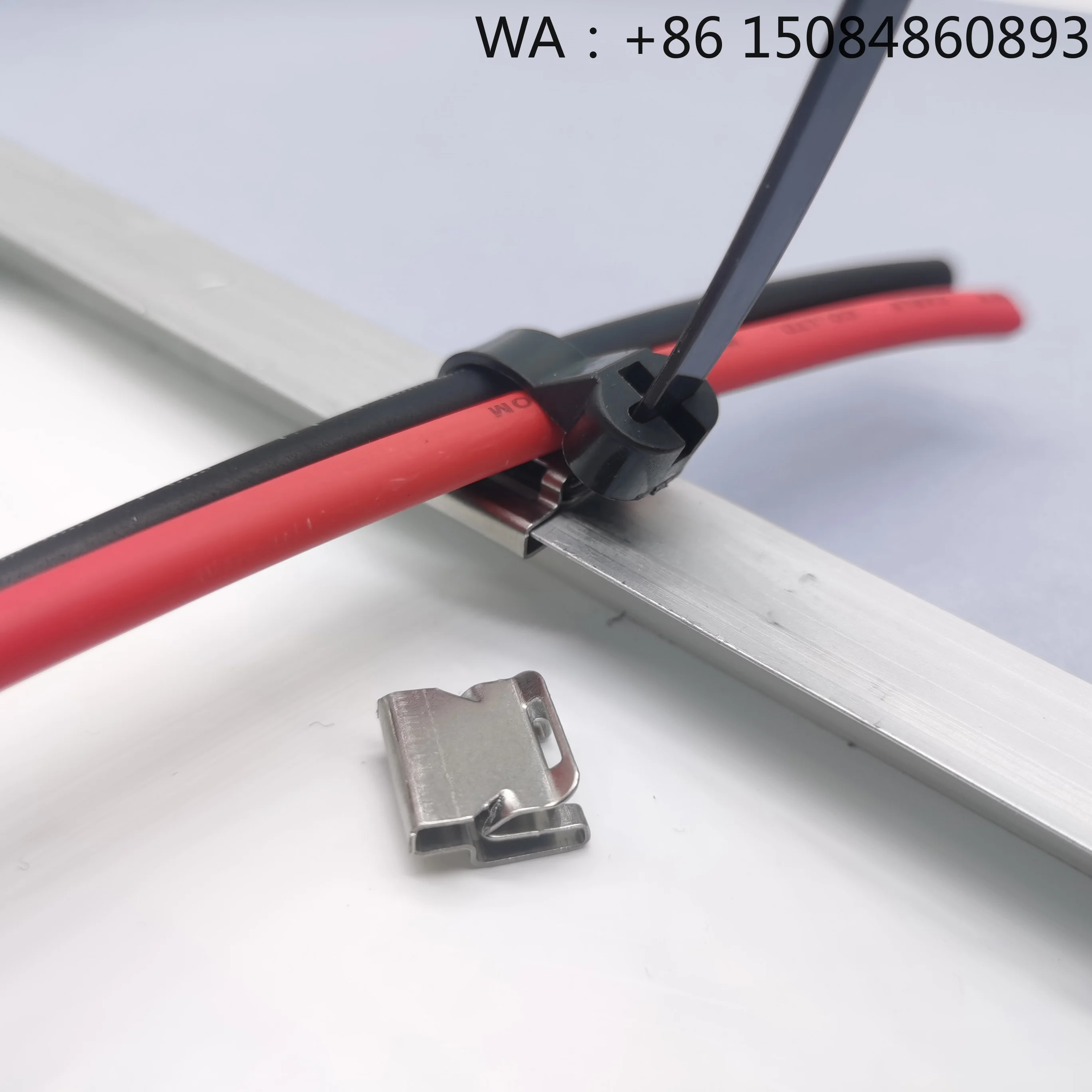 24mm Spec SUS304 Double Wire PV Cable Clip, Stainless Steel Solar Cable Clamp Accessories, Precise Size Parts for Standard Two-C