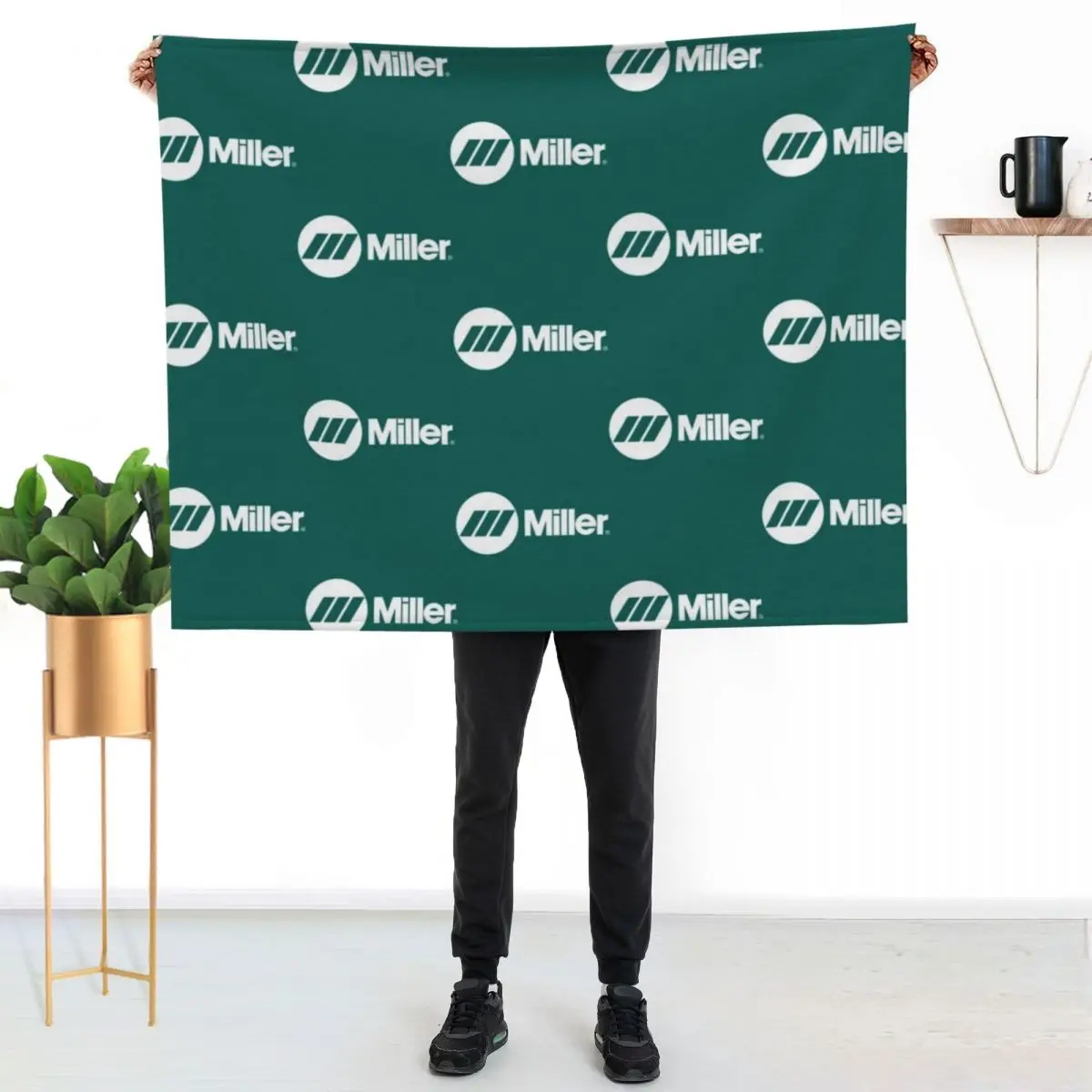 Millerr Welding Equipment White Logo Throw Blanket blankets ands Giant Sofa Comforter Flannel Fabric decorative Custom Blankets