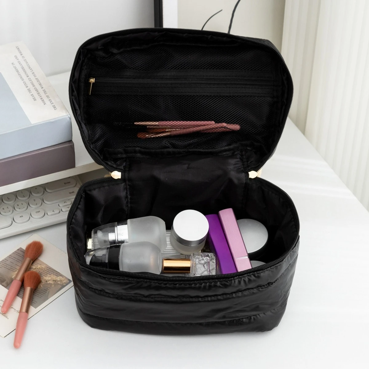 Large Capacity Makeup Organizer Bag for Women Toiletry Kit Travel Cosmetic Storage Pouch Lady Box Make up Case