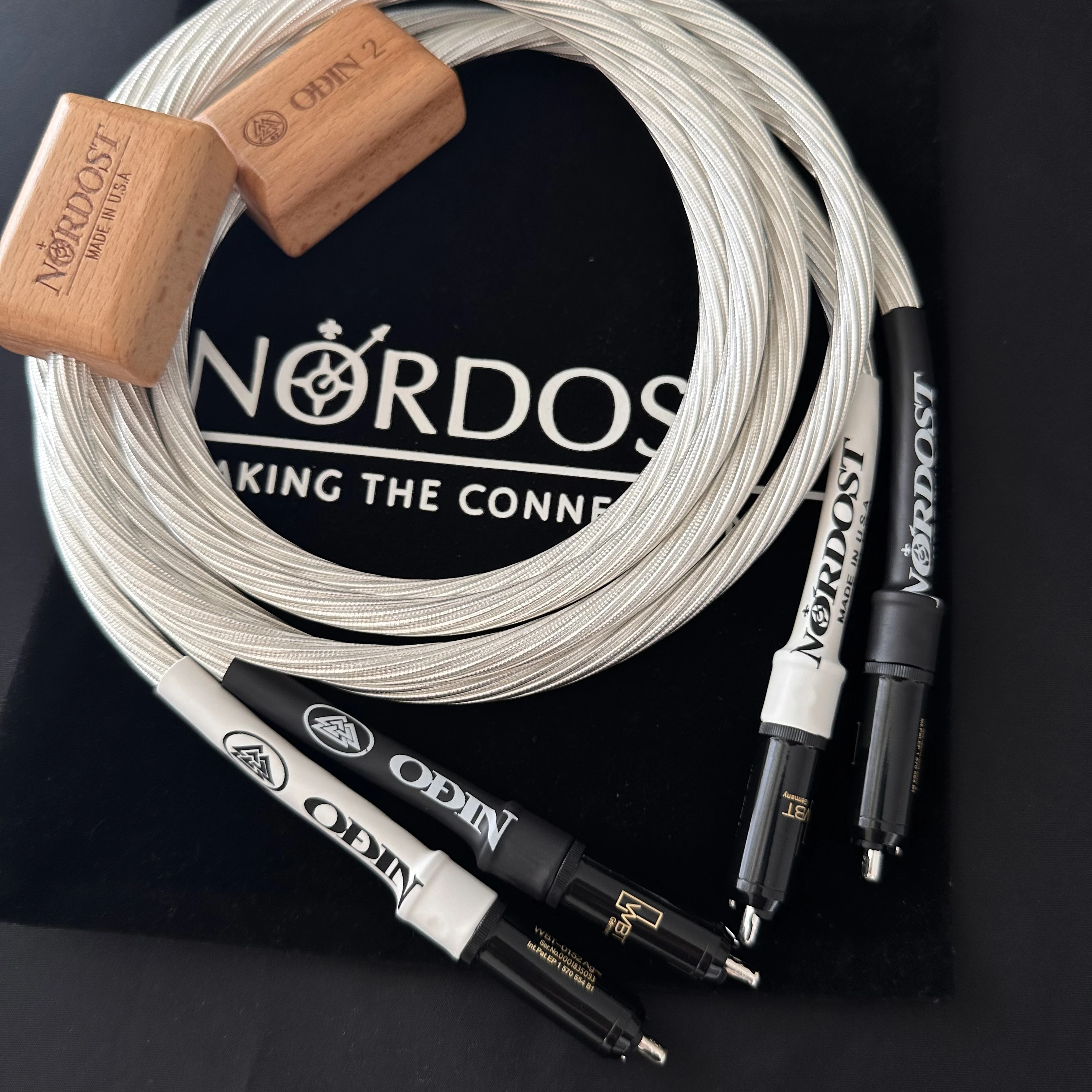 

Nordost ODIN 2 fever audio signal cable double lotus sterling silver audio cable CD amplifier tube cable with WBT0152 RCA