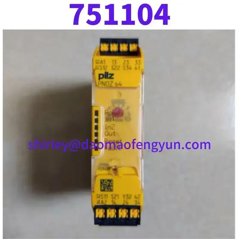 

Used PNOZ S4 C Safety relay 751104