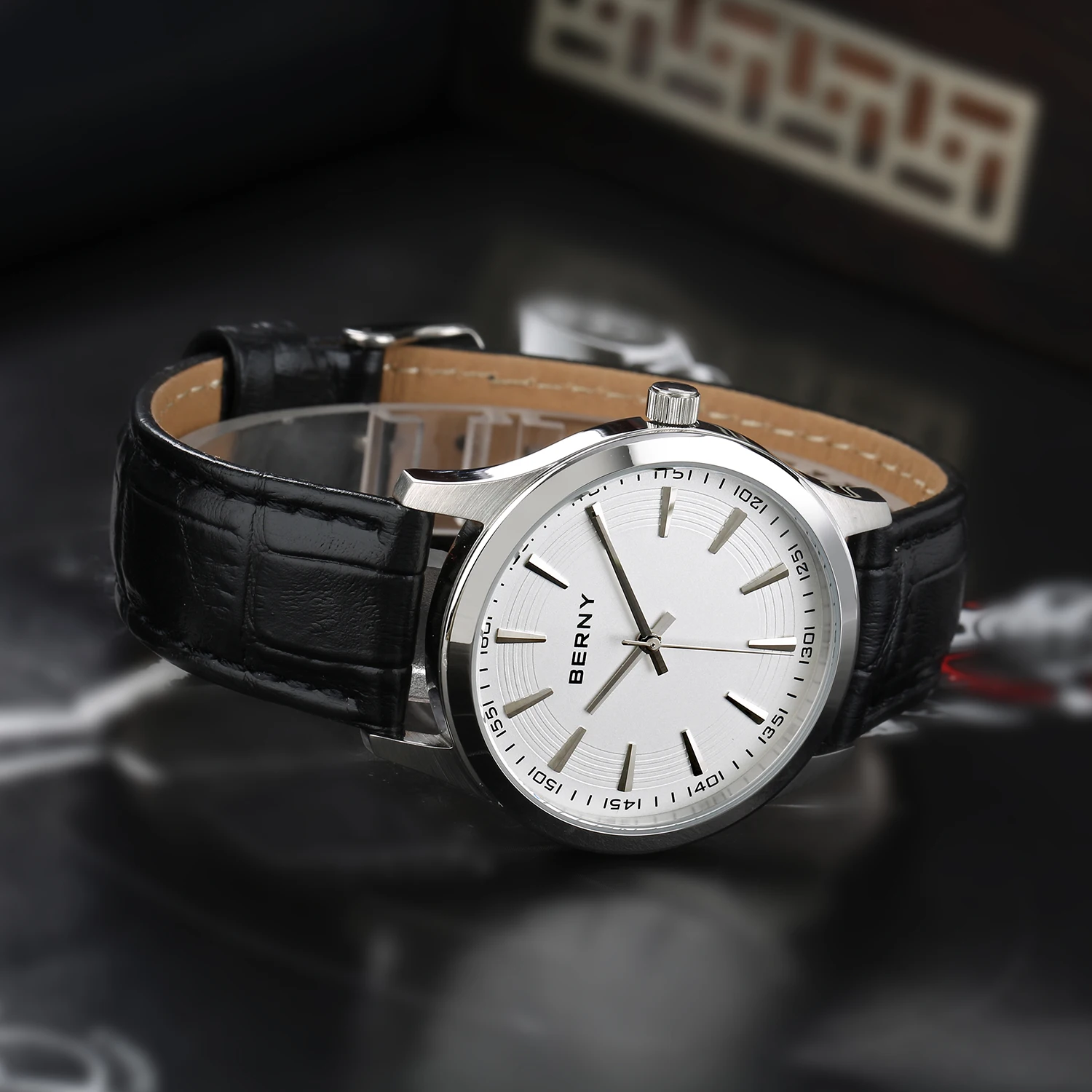 BERNY Business Watch for Men Leather Strap Fashion Quartz Wristwatch Luxury Men Watches Waterproof  Reloj Hombre Casual Watches
