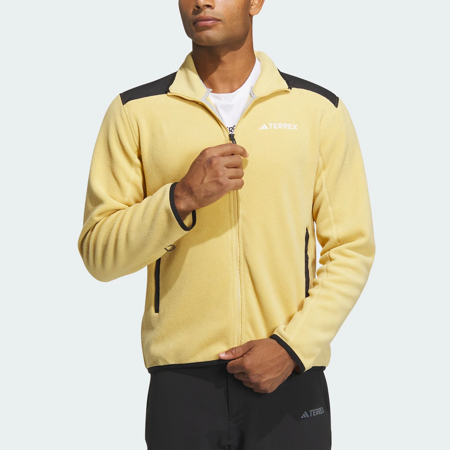 

Мужская флисовая куртка Adidas Authentic TERREX для активного отдыха IR8339