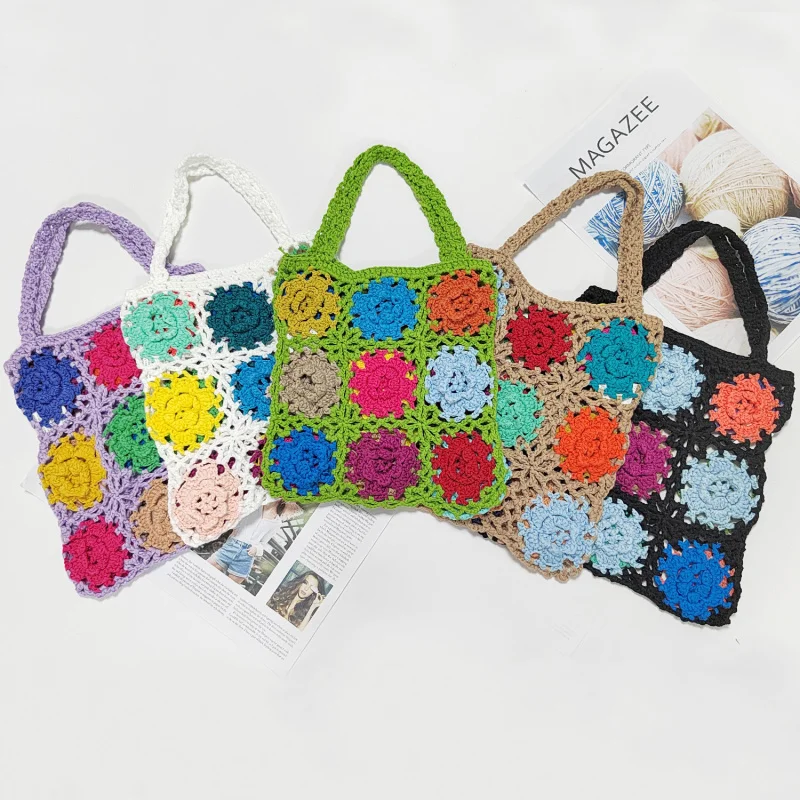 

Women's Bag Mixed Color Random Hand Hook Flower Handbag Hollow Flower Stitching Grandmother Plaid Shoulder Bag A191266