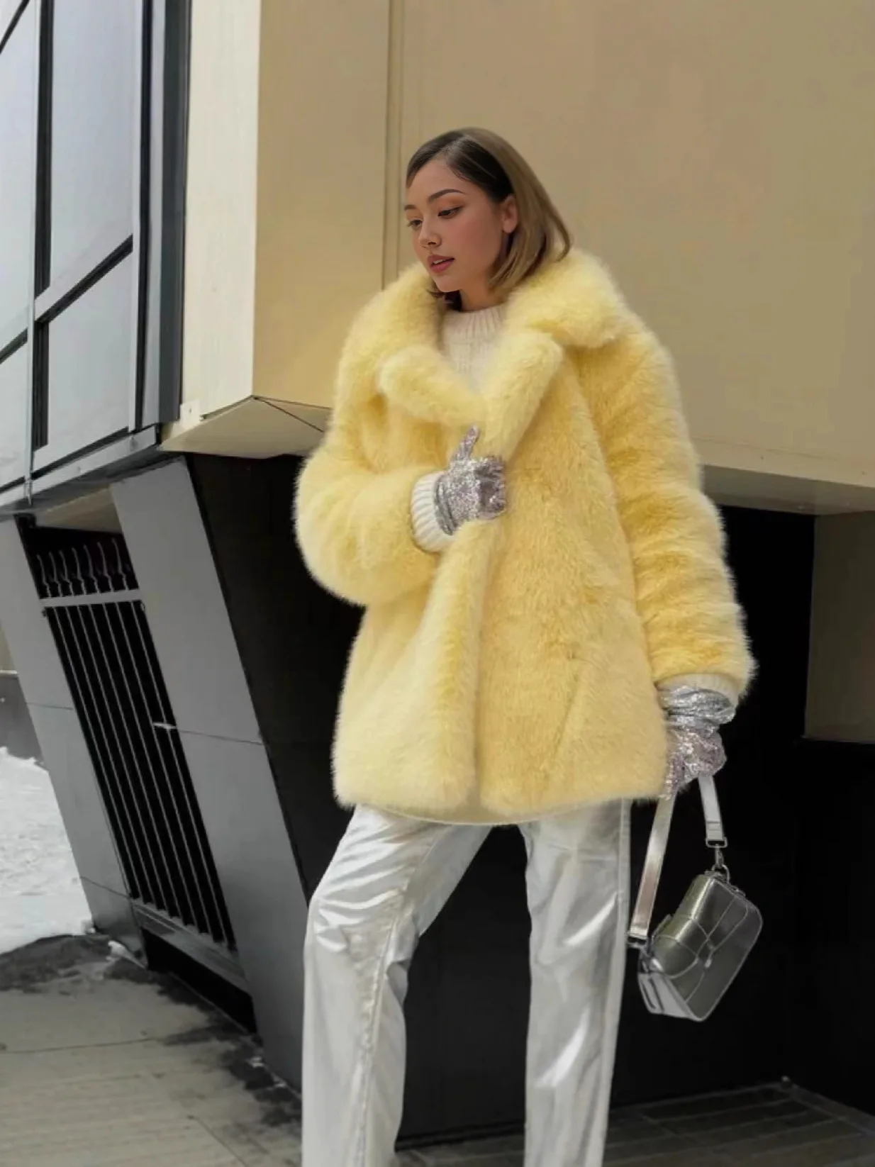 Kunstpelz-Dekor-Mäntel für Damen, Retro, mittellang, Braut-Tochter, Fee, wendbar, schwarze Kaninchen, Stehkragen, glänzend, bescheiden, natürlich