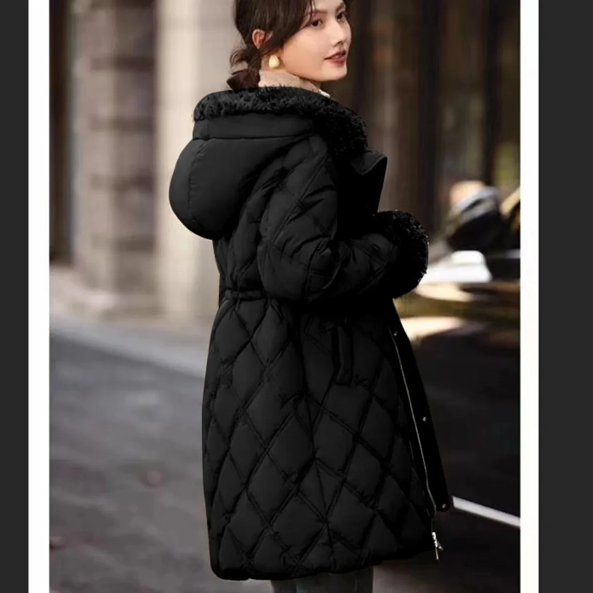 Giacca invernale in lana di agnello patchwork con cappuccio Donna 2025 Nuovo Parka Cappotto lungo in cotone spesso Capispalla imbottito allentato femminile
