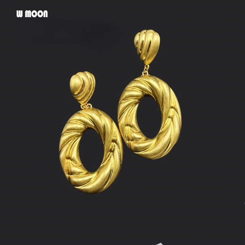 

2024 New Vintage Twist Texture Ellipse Drop Metal Earring Gold Color for Women Girls Modern Jewelry Geometric Simple Design Ins