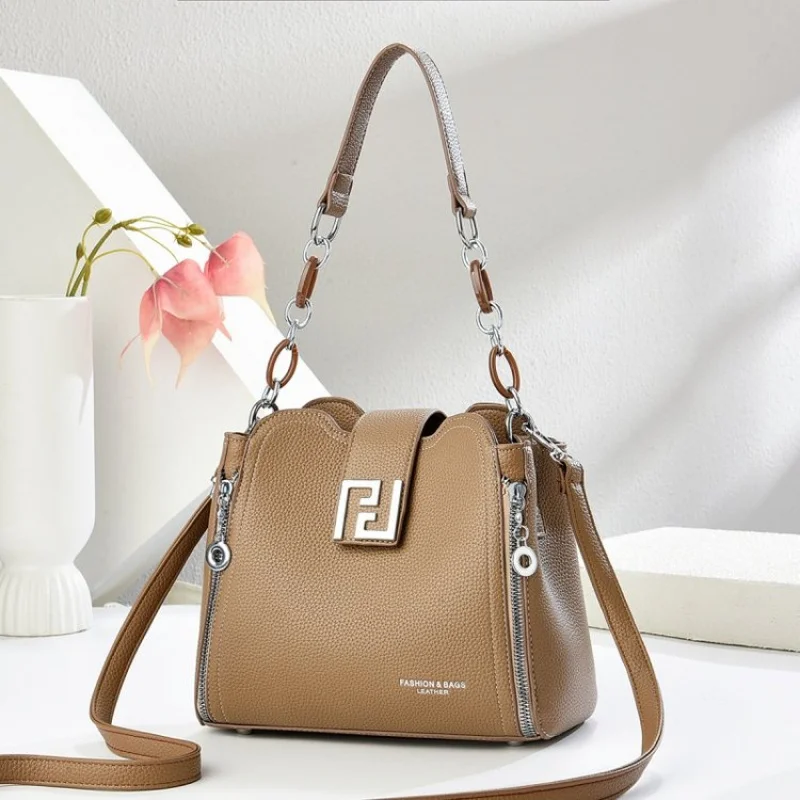 Elegante Leder-Umhängetasche für Damen, entworfen von berühmtem Designer, Luxusmarke, klassische, beliebte Schultertasche