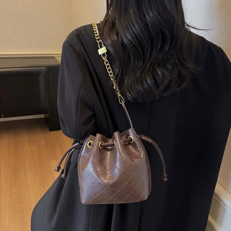 

Высококачественная женская классическая парижская кожаная сумка, модная популярная элегантная женская повседневная винтажная сумка