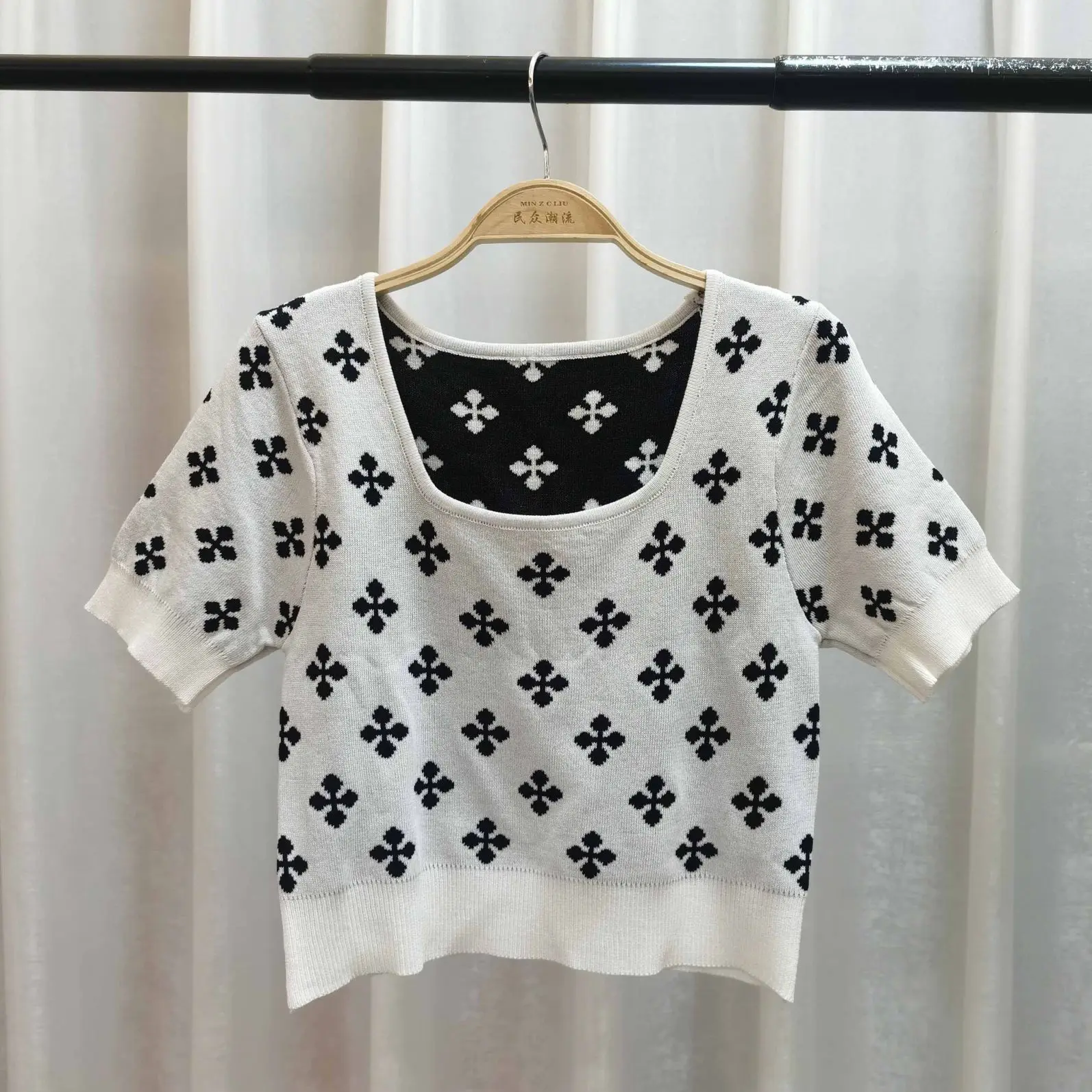 Femme Trend Fashion Printing Knitting Square Collar Short Sleeve T-Shirt Summer Fashionable Pullover Thin Crop Top Women Clothes