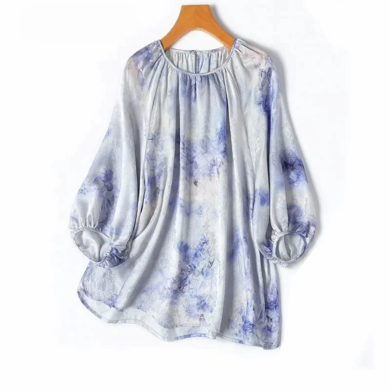 المرأة عادية أوائل الخريف نمط جديد 100% حرير التوت الطبيعي HuaLuo الرقبة المستديرة ثلاثة أرباع فانوس كم تي شيرت مطبوع