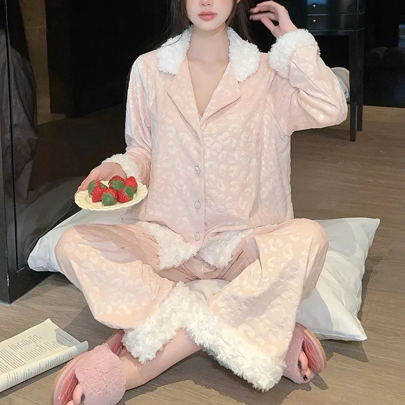 طقم بيجامات مخملية على شكل جزيرة كورية مزدوجة الجوانب للسيدات بأكمام طويلة ملابس نوم دافئة للخريف والشتاء مقاس XL سادة بطول كامل مريح