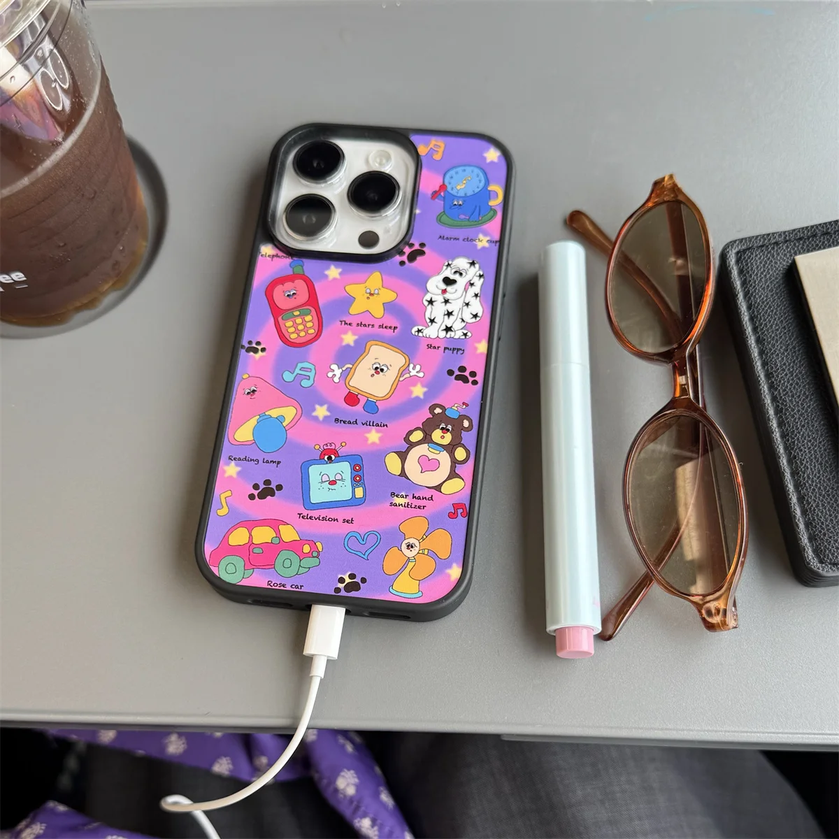 

New sweet and cool purple and pink ring toast bear dog Phone Case For iPhone 16 15 14 13 Pro Max fundas Protective cover