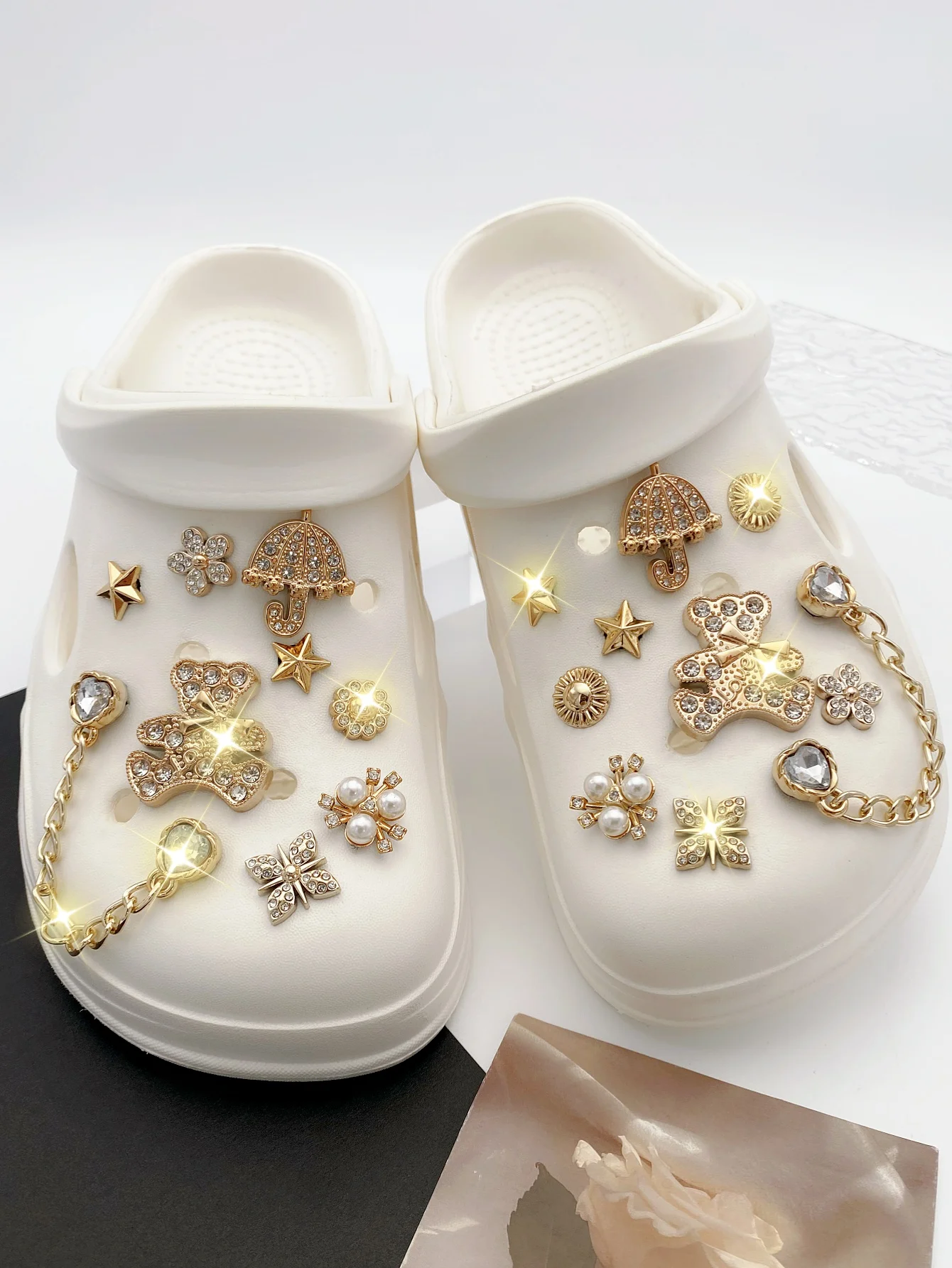 19-teilige herzförmige ABS-Diamantketten, goldene gepunktete Diamantbären, Regenschirme, Blumen, ABS-Perlenblumen, fünfzackige S
