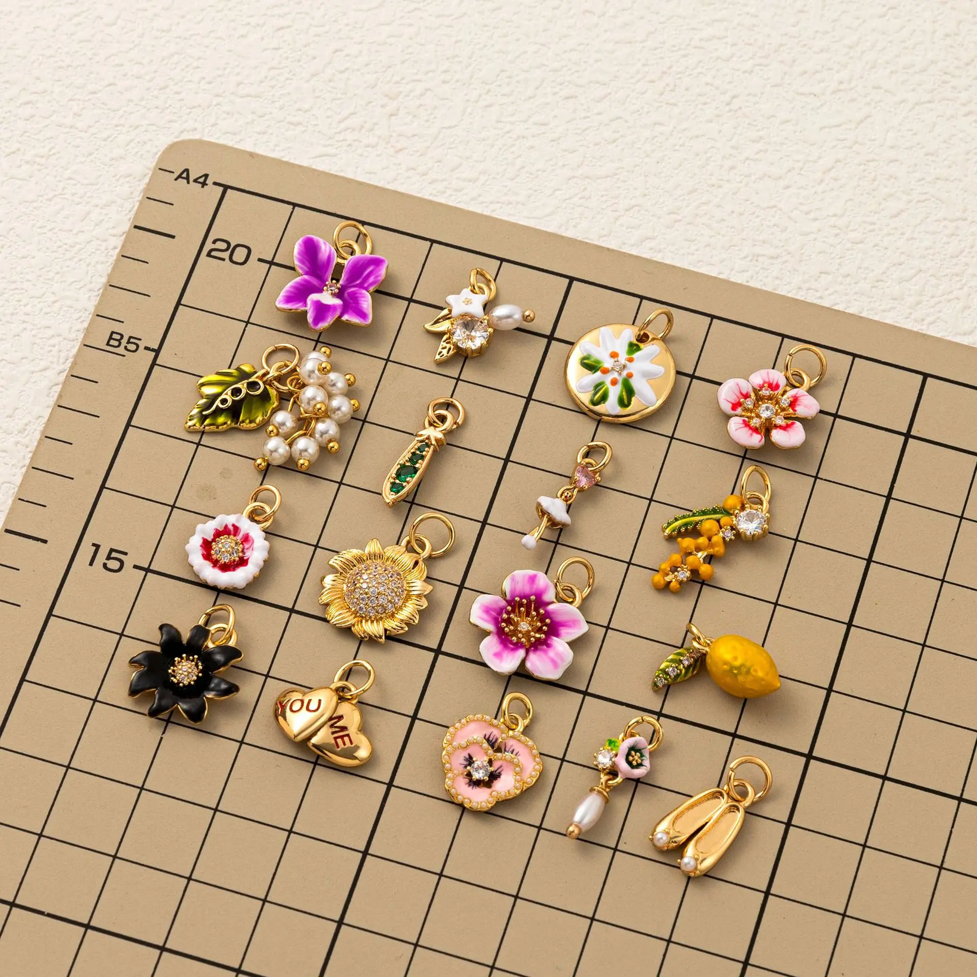 New Fashion DIY Fruit and Plant Oil Drop Necklace Pendant with Advanced Electroplating Color Preserving