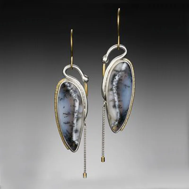 Vintage Tribal Spiral Dangle Earrings for Women Metal Geometry Twist Bronze Metal Painting Pattern Ethnic Earrings Gift