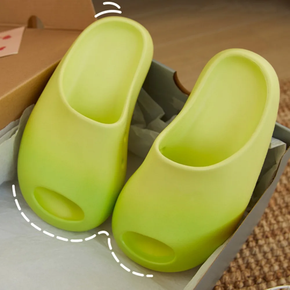 أحذية شباشب مانجو غير قابلة للانزلاق، نعل سميك لطيف، وسادة فواكه، صنادل إبداعية، شباشب إيفا للحمام