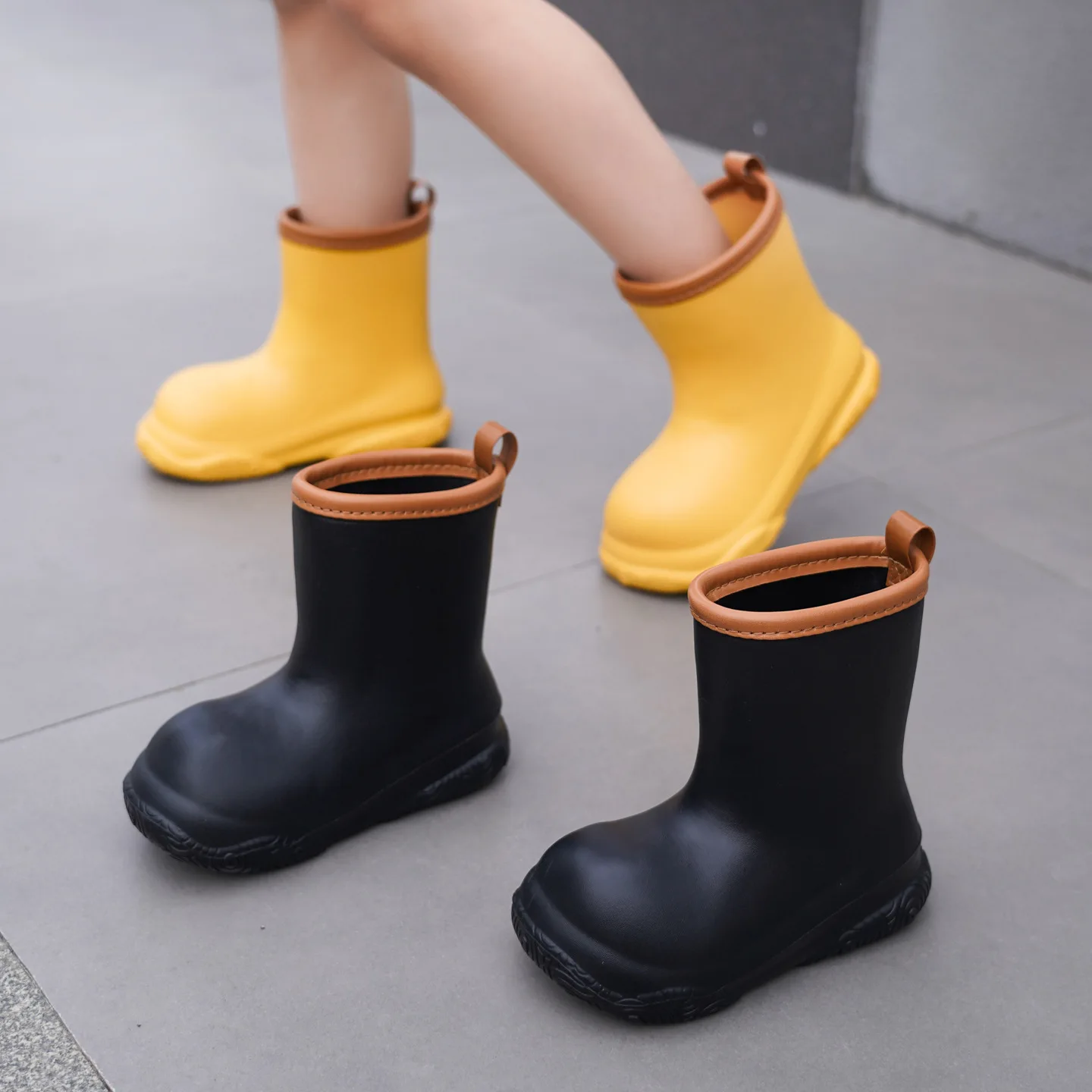 New Four Seasons Baby Mid-Calf EVA Solid Color Rain Boots Boys Girls Non-Slip Waterproof Boots Children Kids Fleece Warm Casual