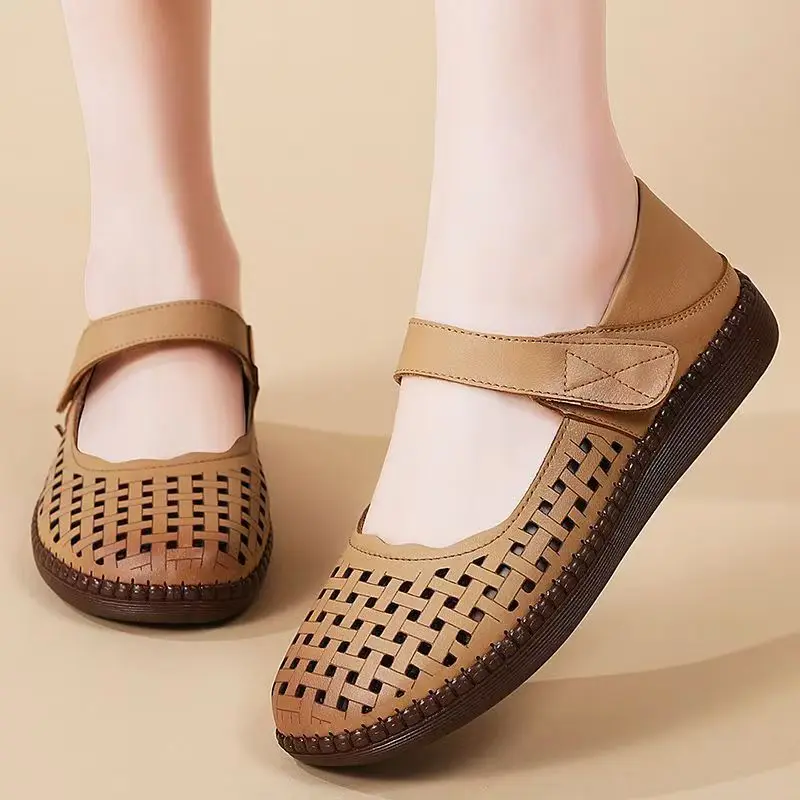 

Women's High Quality Leather Flat Sole Sandal Summer New Round Toe Hollow Out Soft Sole Non Slip Lightweight Velcro Cave Shoes