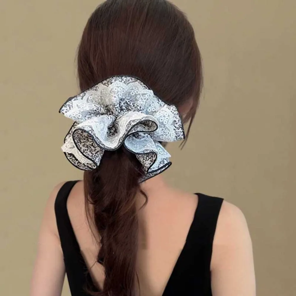 Ikat Rambut Renda Bunga Gaya Perancis Lapisan Ganda Ukuran Besar Ikat Rambut Wanita Temperamen Elegan Tali Rambut Besar