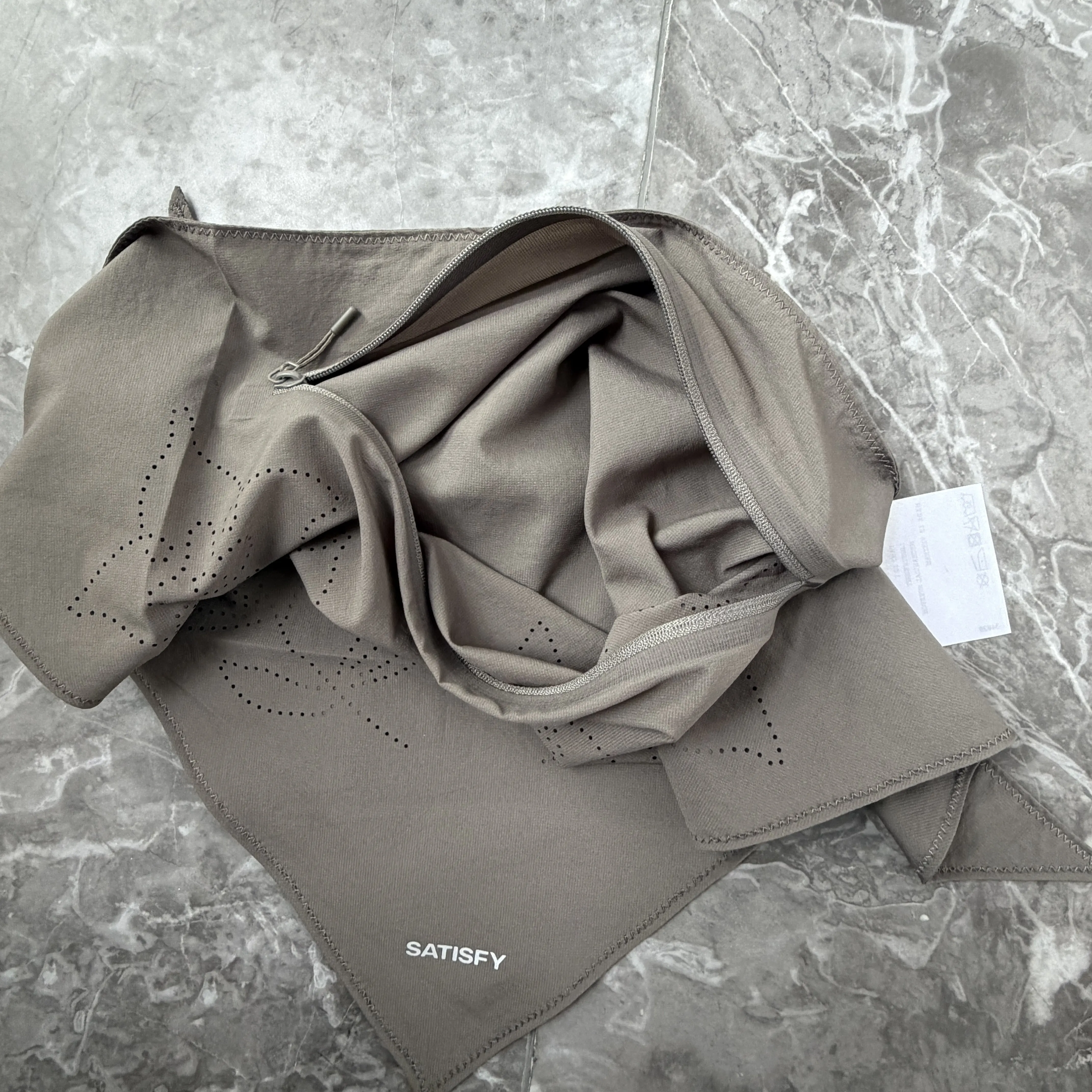Satisfy Running PeaceShell Bandana Hollow Out Sport Scarf Innovative Pioneer Running Neck Gaiter