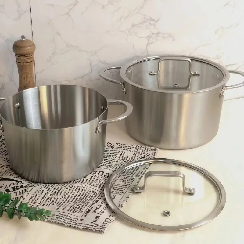 

Stainless steel soup pot Multiple sizes of soup pots with visible glass lids