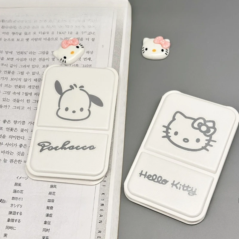 Kawaii Sanrio Hello Kitty Pochacco Portable pliant Mini Portable miroir de maquillage étudiant mignon miroir de poche carré HD