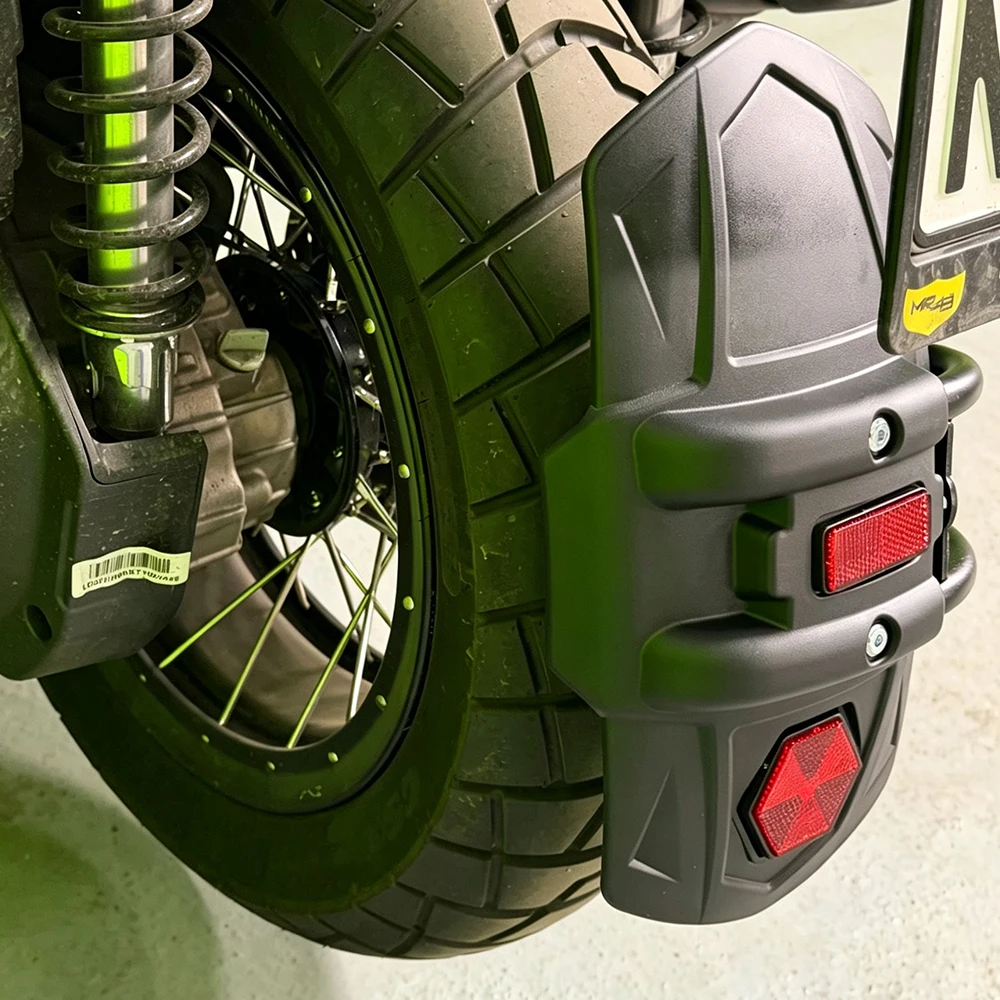 Motorcycle Accessories Rear Wheel Hugger Mudguard Rear Fender Mudflap Guard For Honda CB750 CB 750 Hornet750 2023 2024