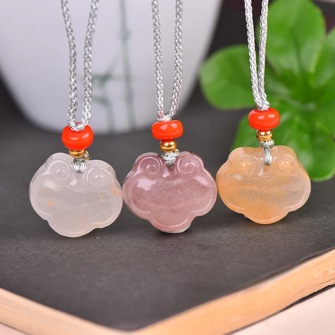 

Кулон-замок Пин Ань Жуйи из золотого шелкового нефрита Синьцзян с изображением цветущего персика для мужчин и женщин