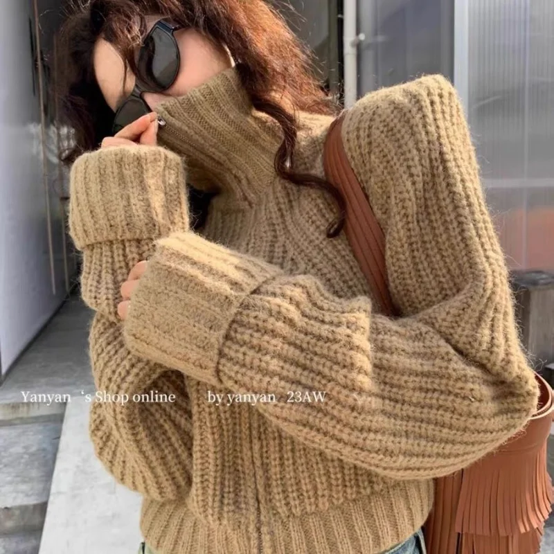 High Neck Zipper Long Sleeved Korean Style 2024 New Hong Kong Style Knitted Sweater Versatile and Slimming Fashion Sweater