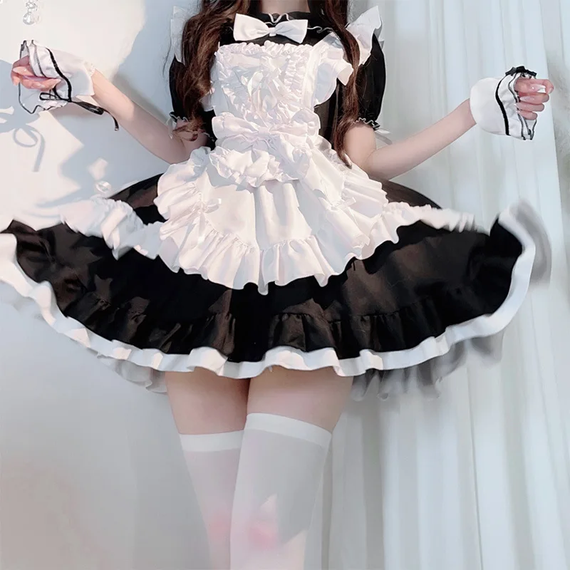 2025 Nieuwe Donkere Gotische Stijl Zwart Wit Meid Kostuum Jurk Lolita Anime Cosplay Paleis Cos Zacht Meisje Kawaii Jurken Lente Zomer