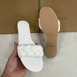 Summer Slippers Women Beach Shoes Flat Bottom Outdoor Wear Fashion White Black Leather Designer Soft Slides for Ladies