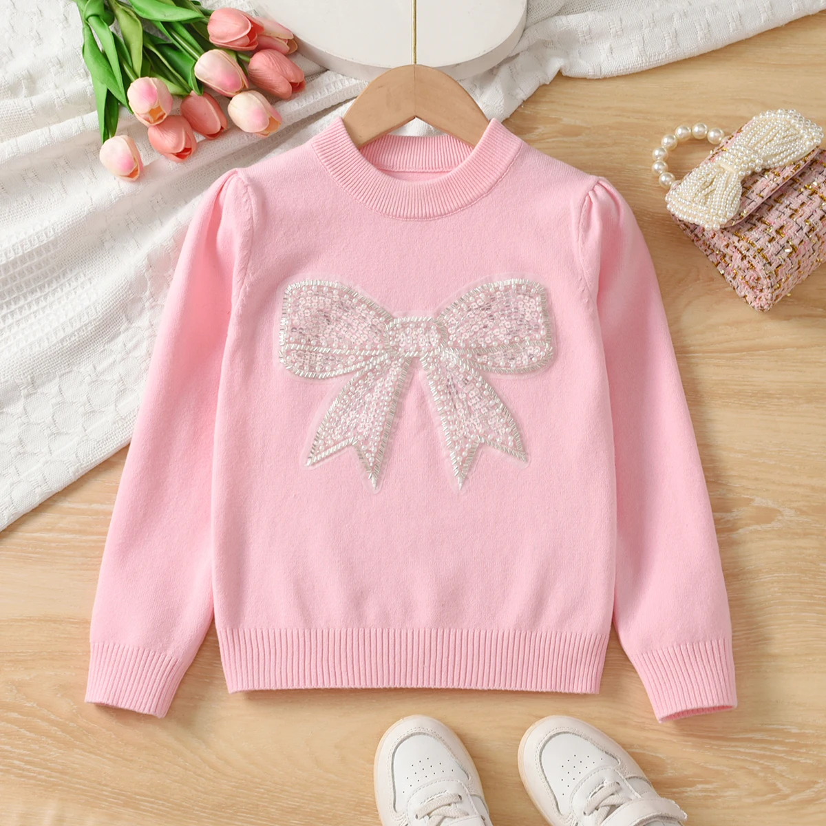 

Girl girl cute butterfly sweater round neck pullover suitable for daily use in spring, autumn, and winter