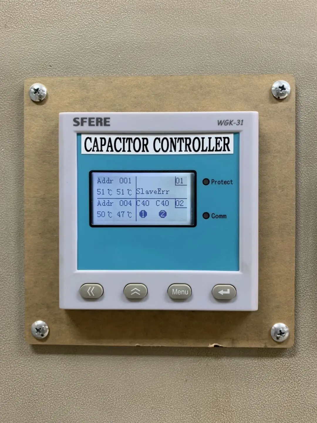 

Low voltage reactive power automatic compensation controller