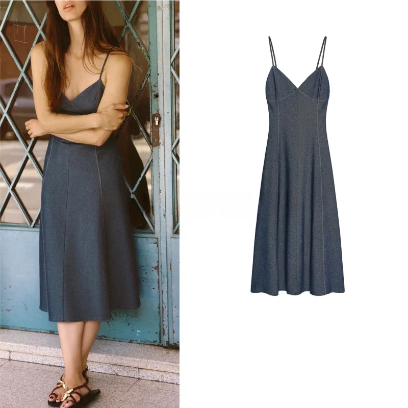 Vestido Midi F Casual de Verão em Jeans Estilo A-Line com Bainha em Blocos de Cores, Camadas e Fenda Lateral, Sem Mang...