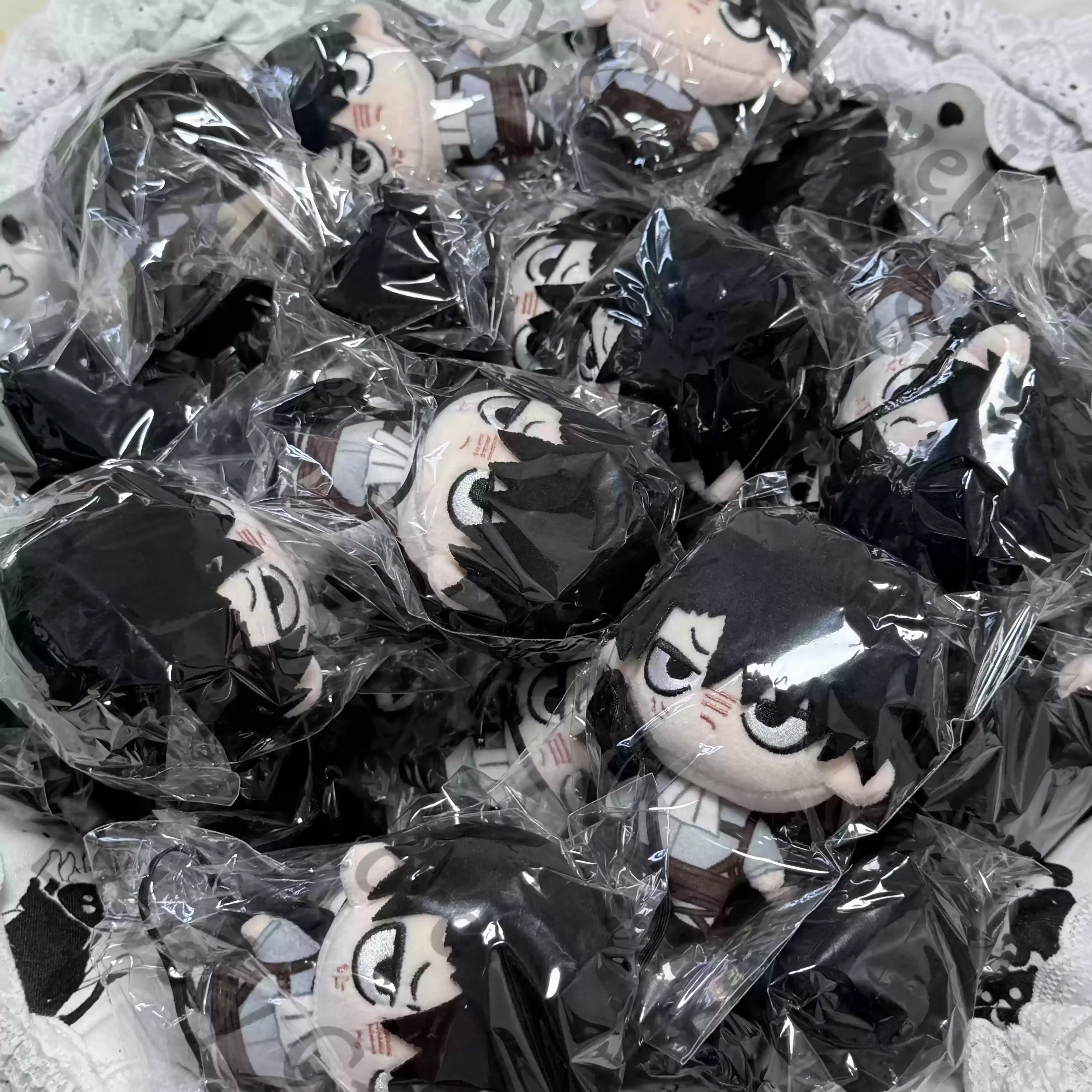 attack-on-titan-levi-ackerman-shingeki-no-kyojin-cosplay-anime-10cm-puppet-fluffy-cotton-stuffed-animal-maumet-accessories-fans