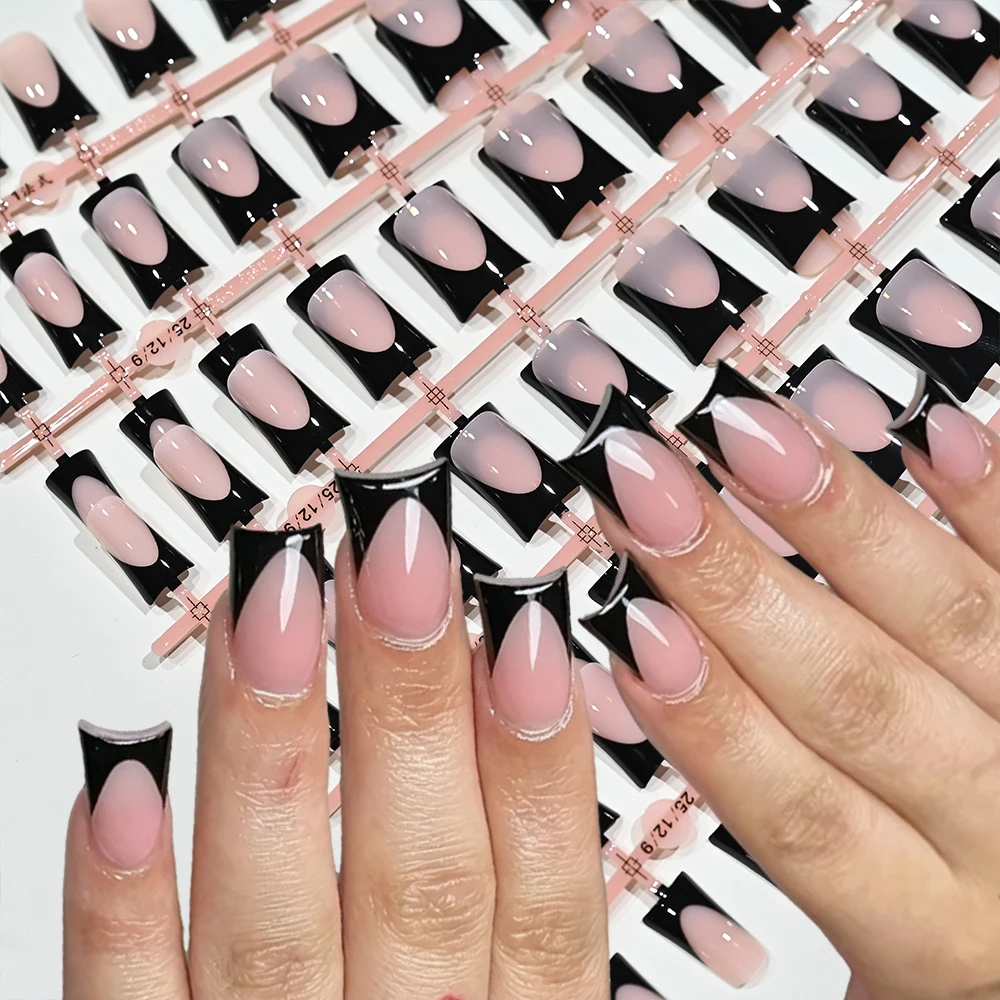 120 Stück Entenschnabel Schwarze Französische Nagelspitzen Nude Rosa Glänzende Tragbare Künstliche Nägel Kurze Quadratische Entenschnabel Weiche Gel-Aufklebenägel