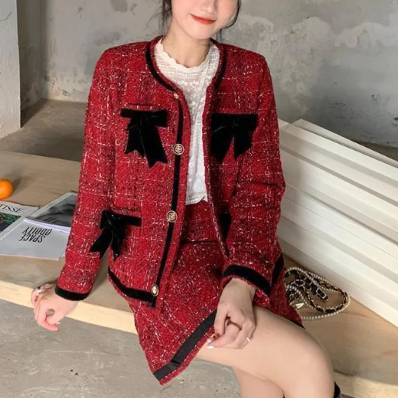 

Women Autumn Winter New Crew Neck Cardigan Fashion Upscale Design Bow Tie Knit Jacket Button Pocket Temperament Long Sleeve Coat