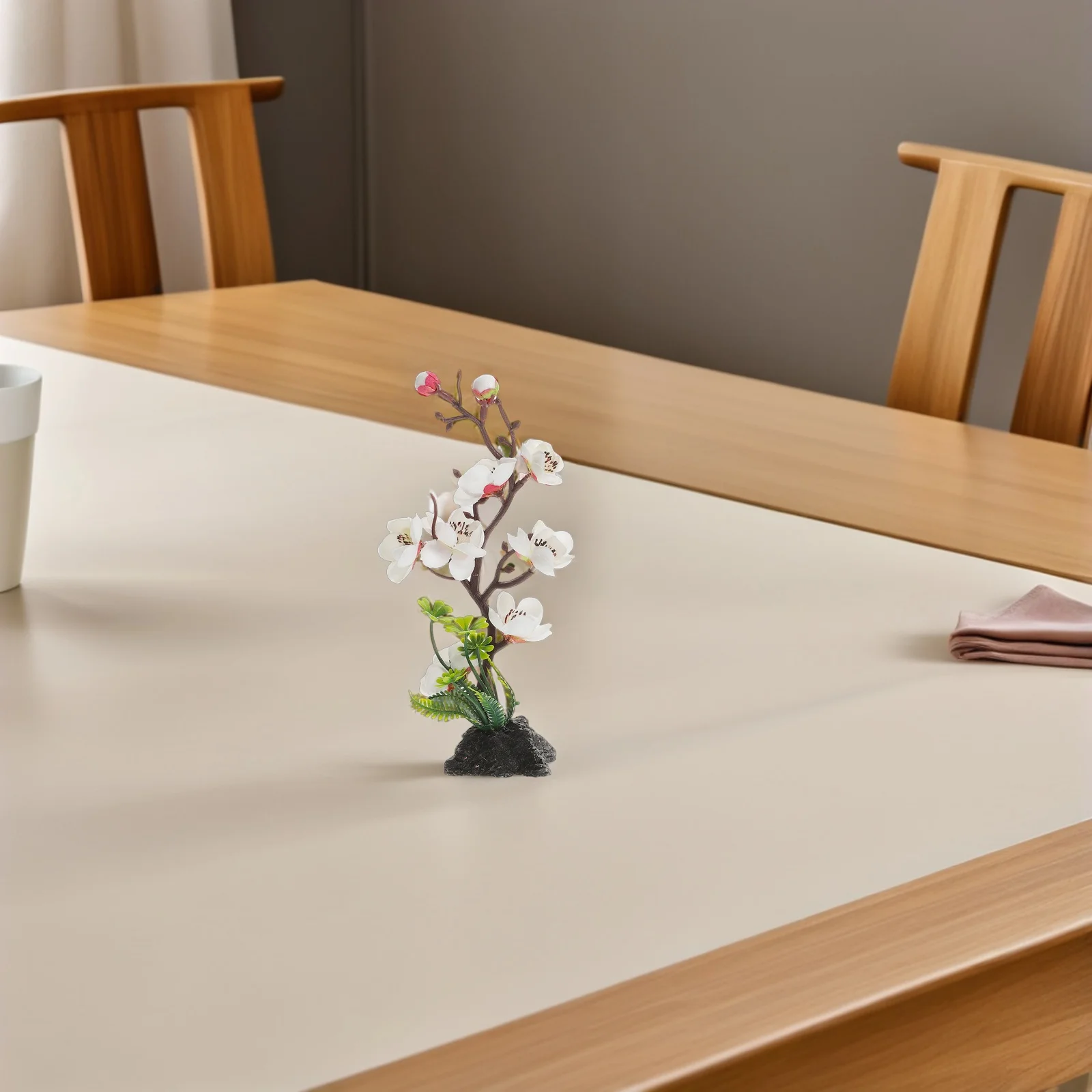 

4 Pcs Japan Ornament Sushi Decor Artificial Flower Adornment for Sushi Plate Cold Dish Decoration Fake Plant