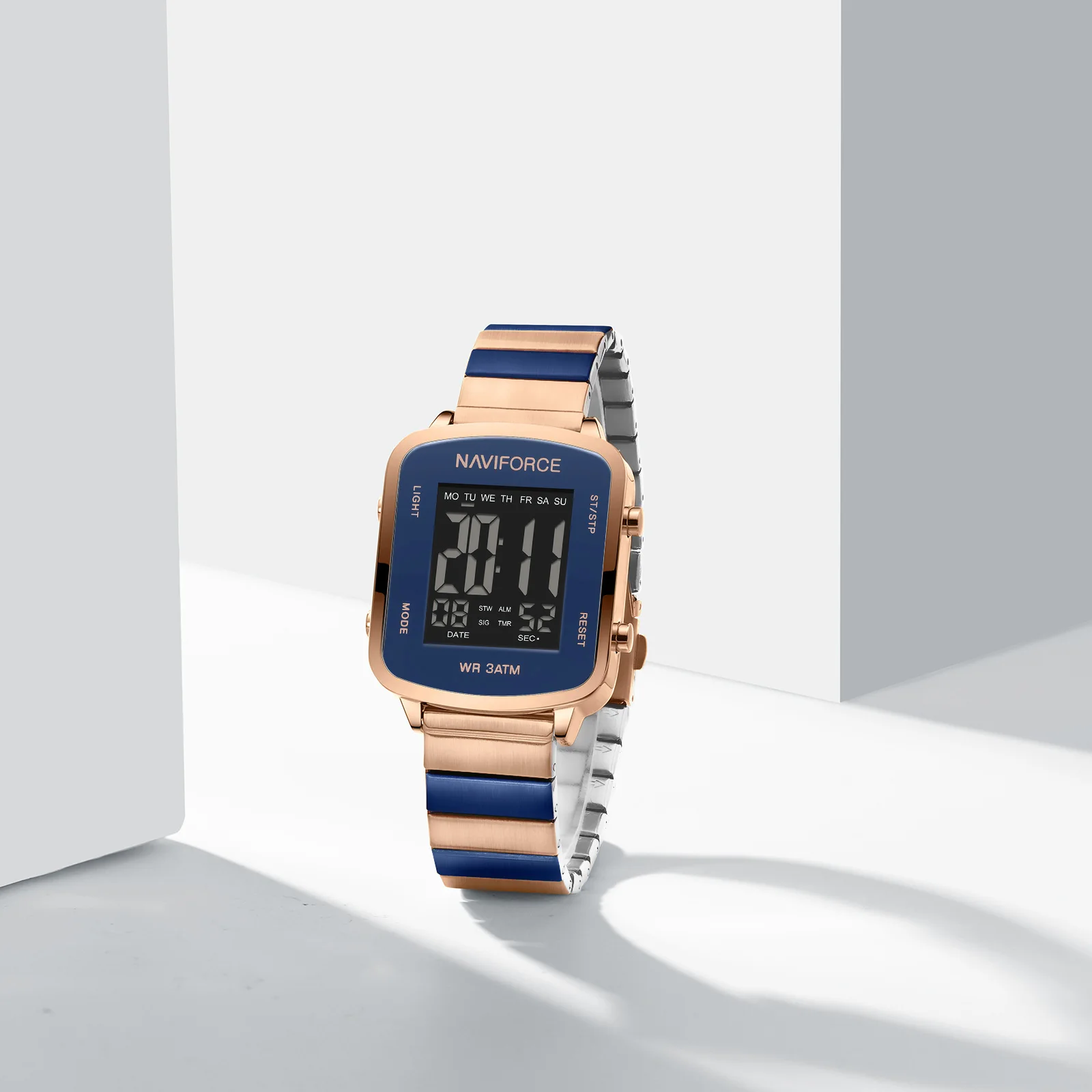 NAVIFORCE 5058 ساعة إلكترونية أنيقة للسيدات تقويم مقاوم للماء حزام الصلب ساعات رقمية غير رسمية للمرأة relojes de mujer