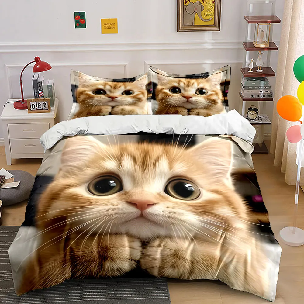 Close-up of cat, soft golden fur Print Bedding Set 1 Duvet Cover 2 Pillowcases for Adult and Children Luxury Gift Full Size