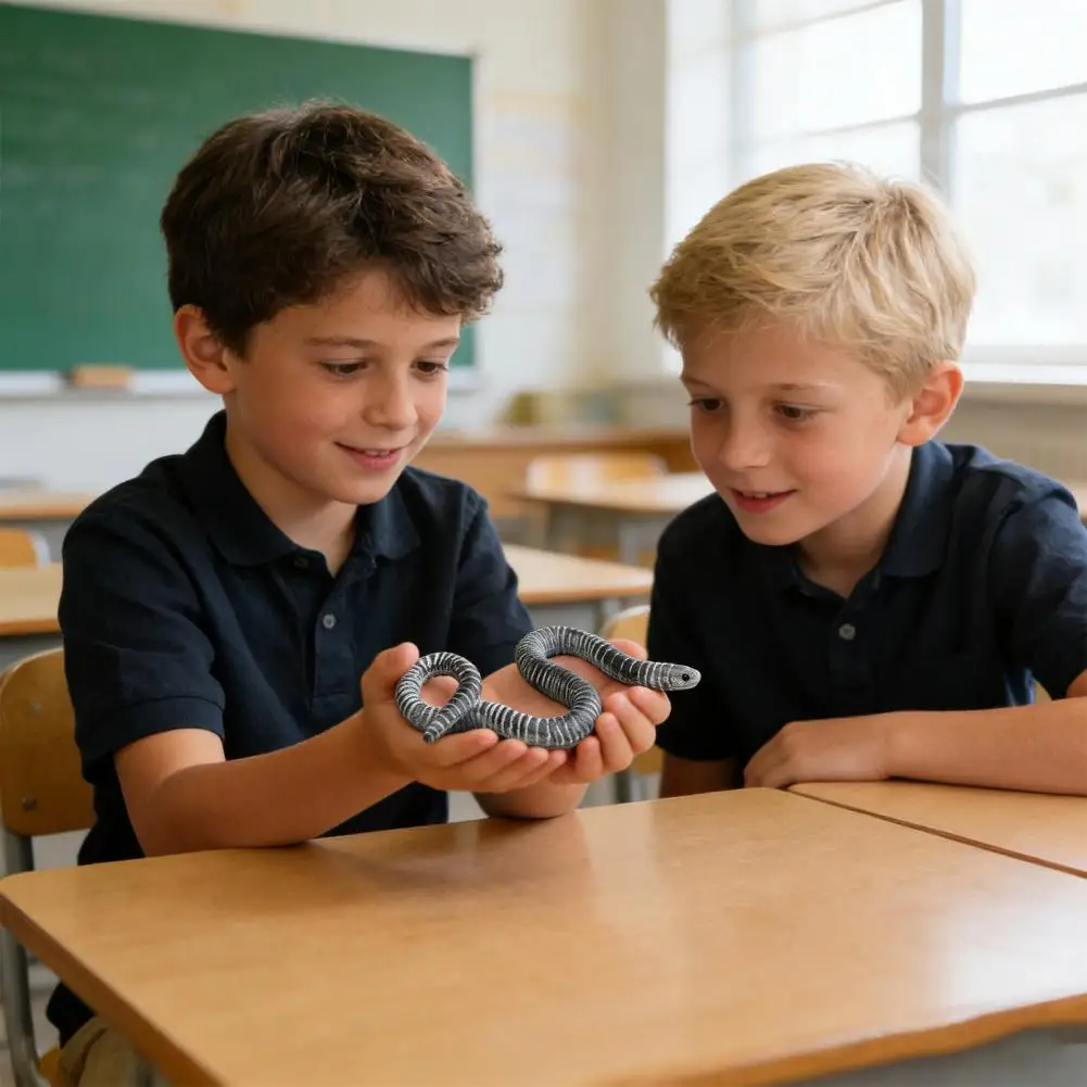 Caecilian Model Toy Figure Pvc Caecilian Collectible Model Figurine Miniature Tropical Educational Toy for Boys Girls Decoration