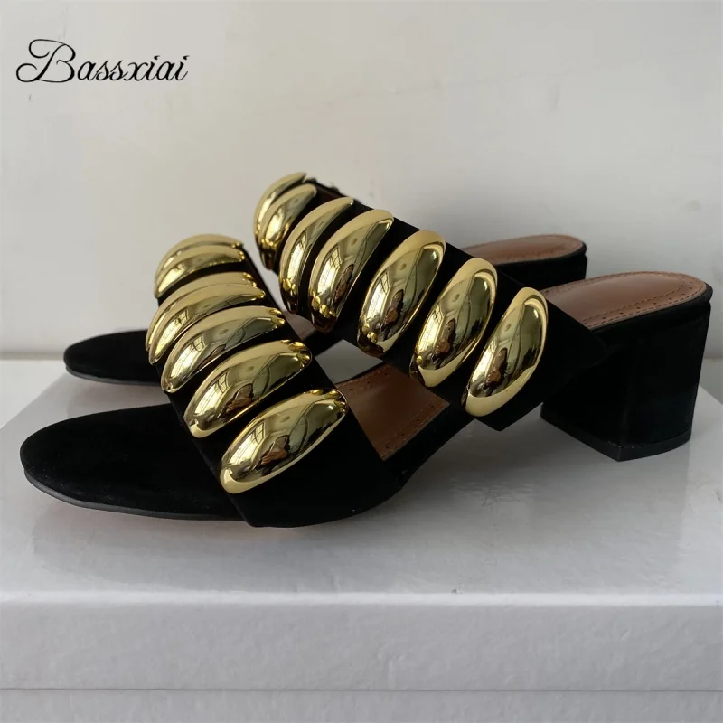 

Unique Rivet Elliptical Buckle Decor Sandals Women Luxury Suede Med Heel Slingbacks Outwear Summer Mules