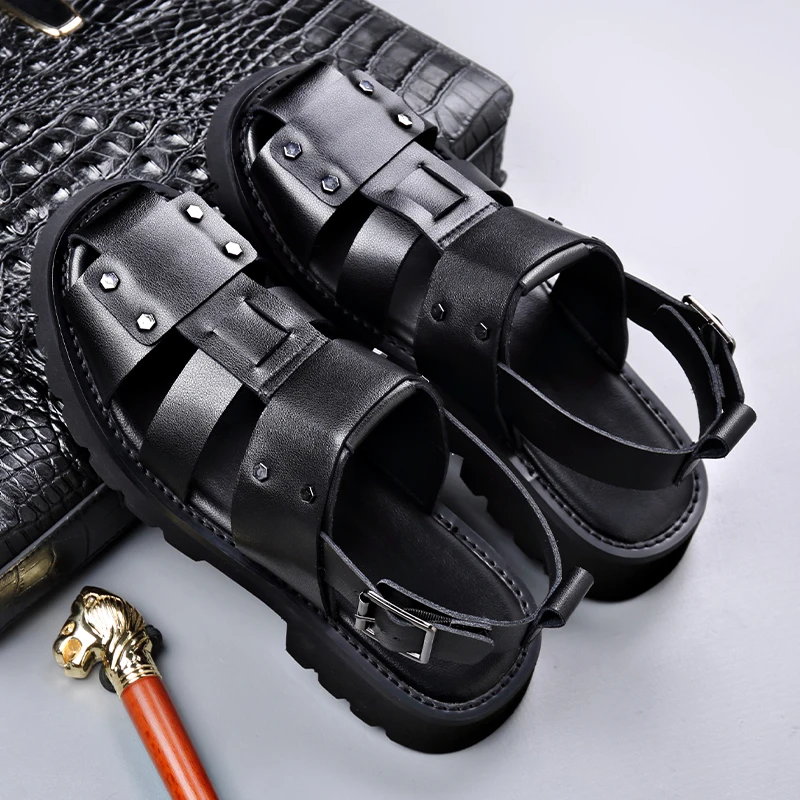 

Light Luxury Roman Style Men Sandals Breathable Hollow Design Thick Sole Anti Slip Suitable for Outdoor Casual Wear Size (38-48)