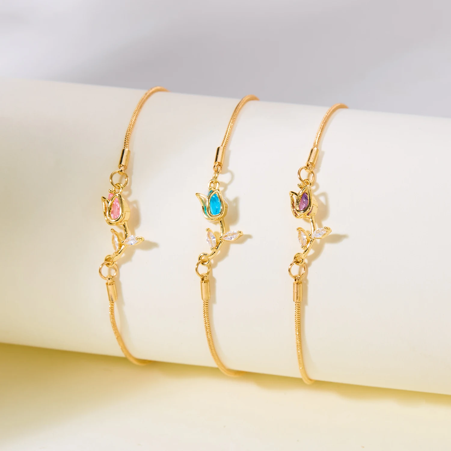 New Elegant Crystal Tulip Flower Bracelet For Women Y2K Sweet Girls Cherry Blossom Zircon Bracelets Luxury Designer Jewelry Gift