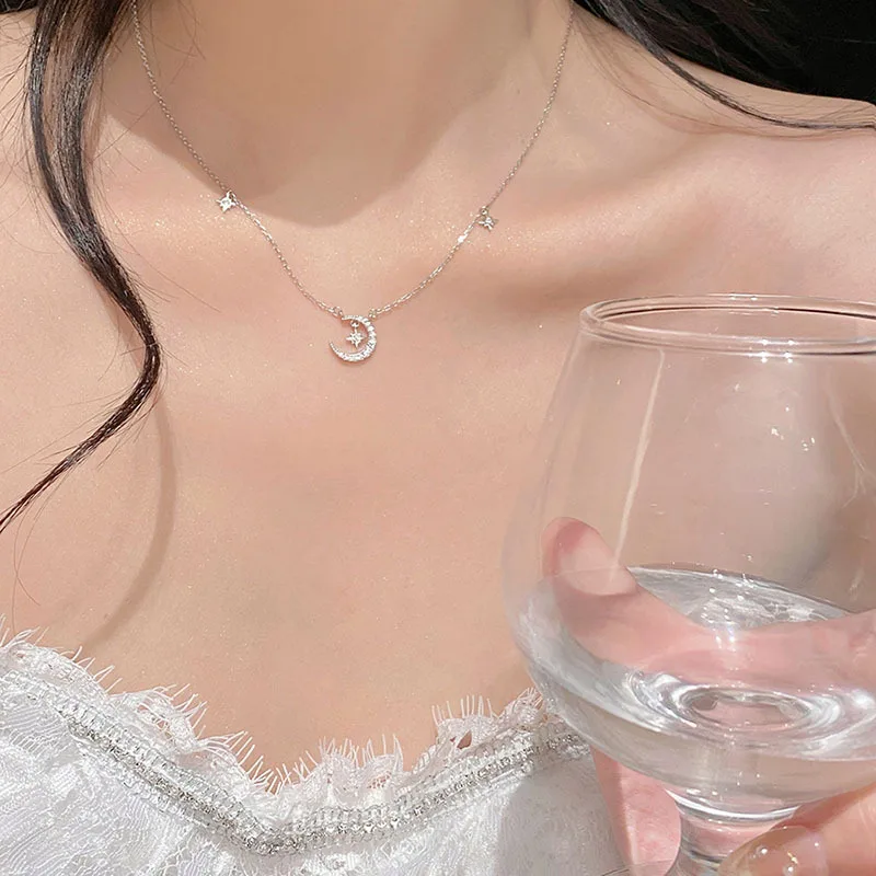 Star mang moon necklace women's light luxury niche senior 2024 new collarbone chain BFFS birthday gift to girlfriend