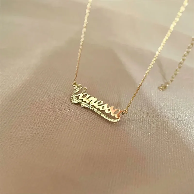 Personalizado Golden Lovers Colares para Homens e Mulheres, Street Film, Pingentes, Casamento, Melhor Homem, Lady Promise, Novidade, Pastel, Novo Design