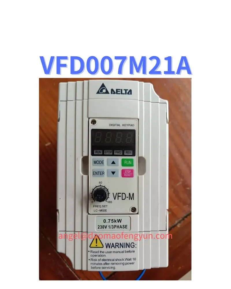 

VFD007M21A Used inverter 0.75kW 230V 1/3PHASE operating function OK